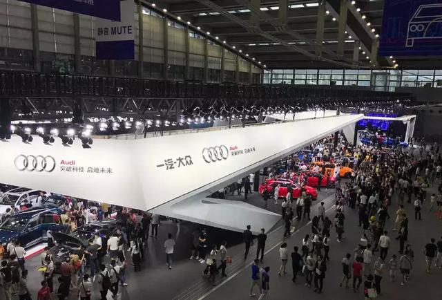 深港澳车展观察 奔驰六年包馆，自主品牌生存空间收窄